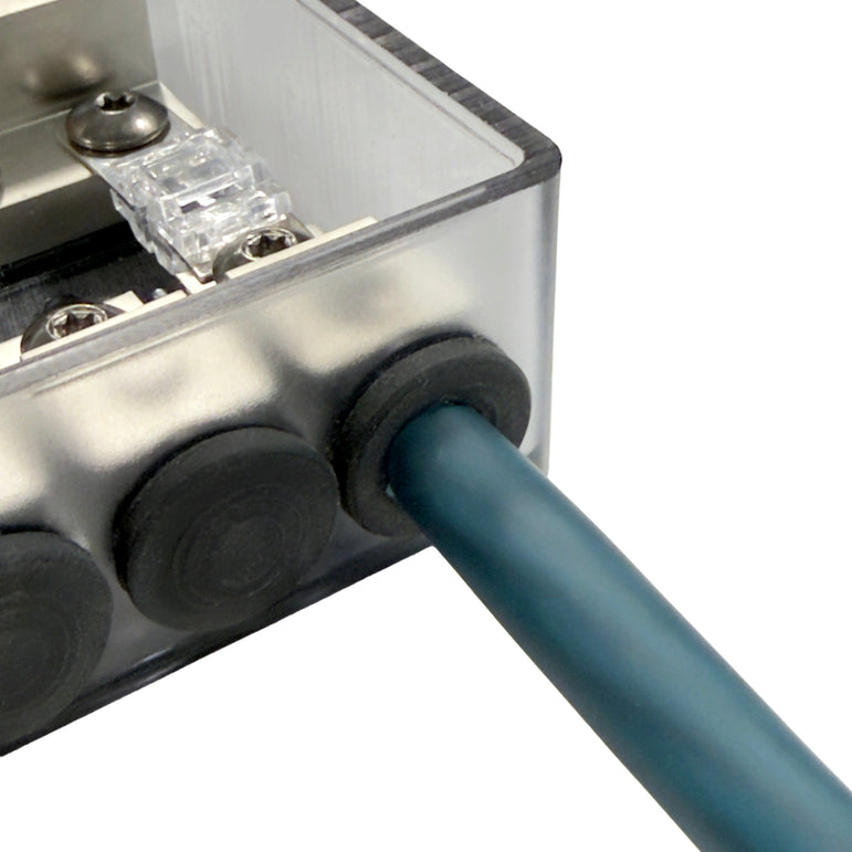 FOUR STAGE 2 power distribution center 4x50/8x20mm2