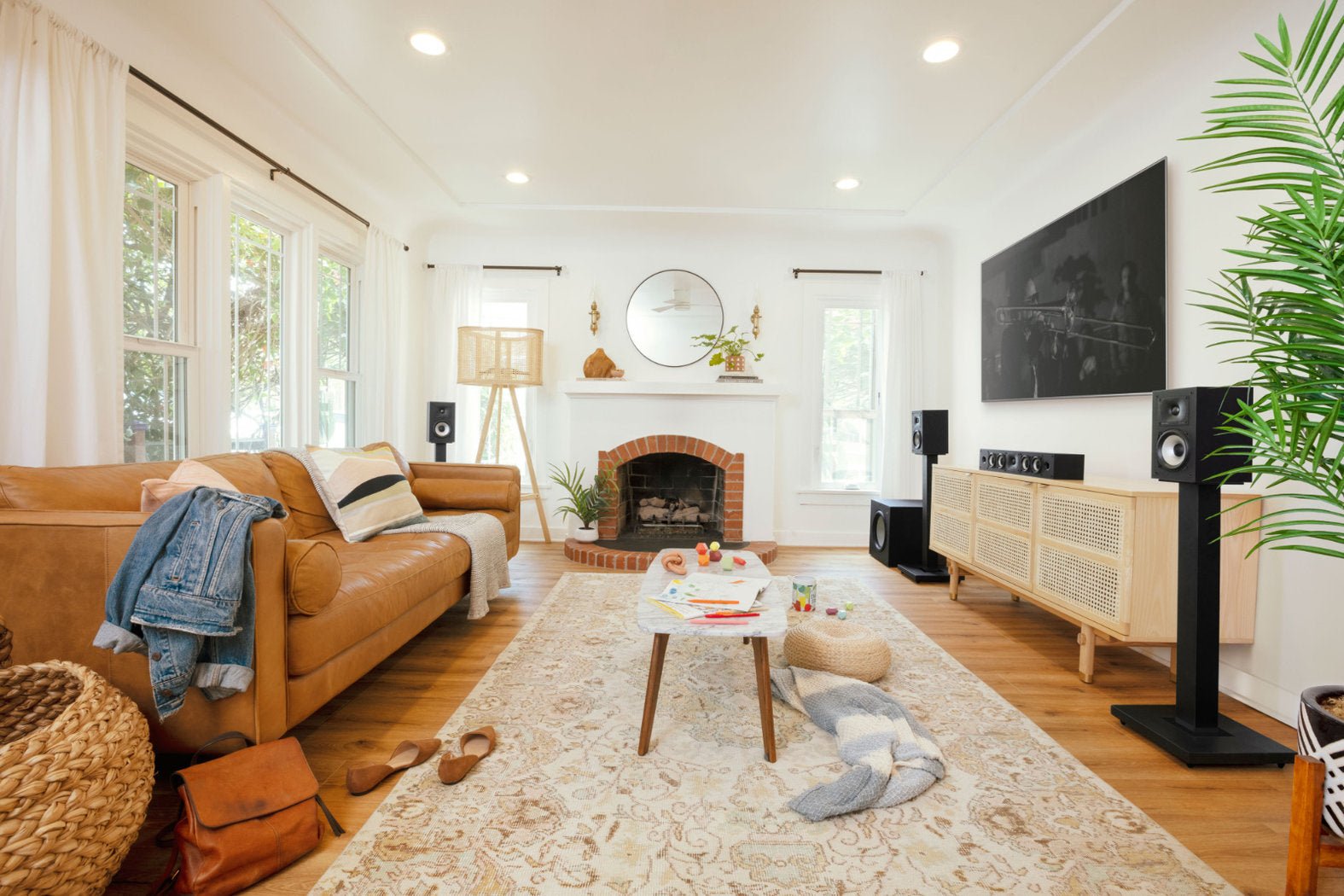 Polk Audio Monitor XT 5.1 - kanavan kaiutinsarja | Hifikaupat.fi