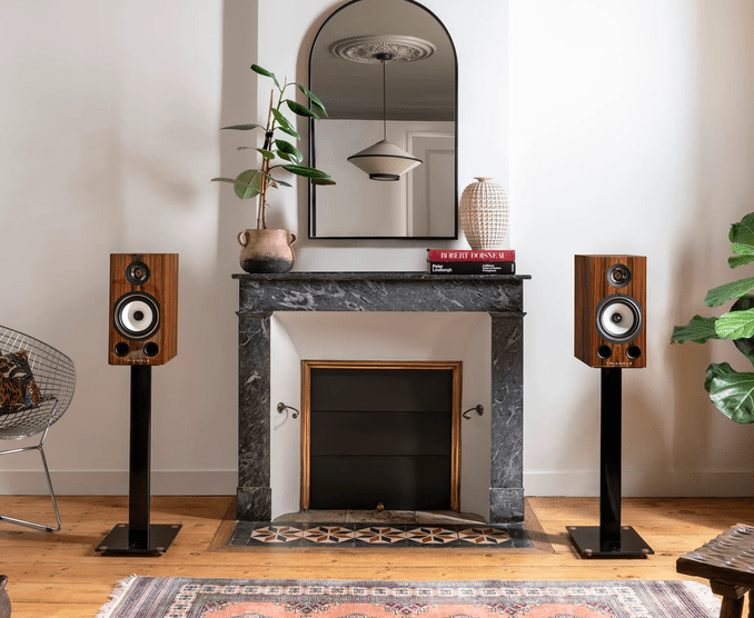 Triangle Comète 40th anniversary kaiutinpari | Hifikaupat.fi